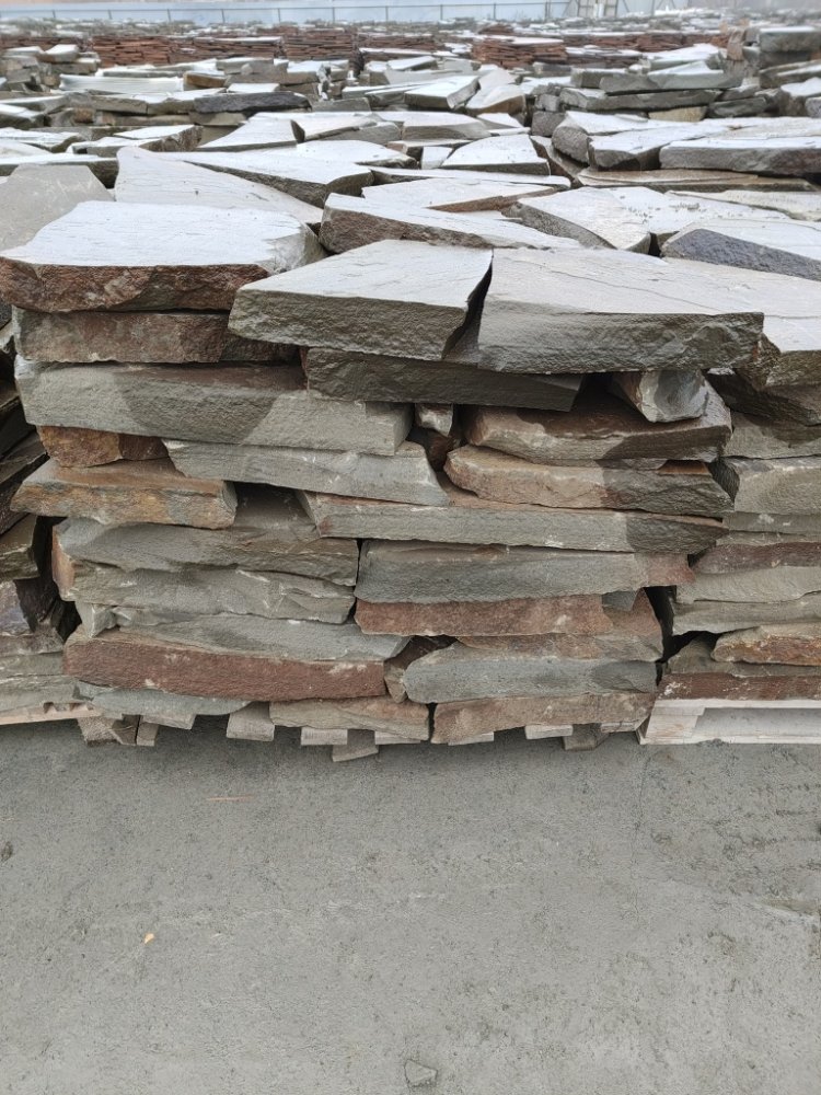 Плитняк песчаник серо-зелёный для мощения 60-65 мм купить в Каслях