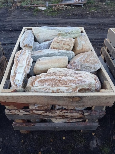 Златолит жёлтый, жёлто-зелёный глыбки и валуны для ланшафтного дизайна купить в Каслях