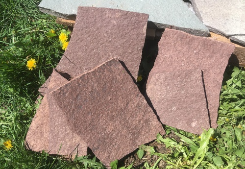 Плитняк лемезит бордовый для цоколя 1,5-2 см купить в Каслях