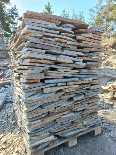 Плитняк златолит серебристый для цоколя, отмостки купить в Каслях