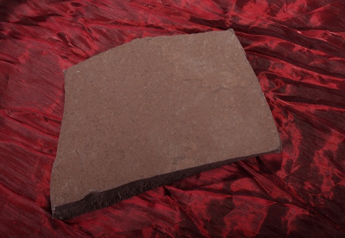 Плитняк лемезит бордовый для цоколя 1,5-2 см купить в Каслях