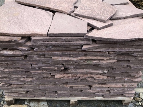 Плитняк лемезит бордовый для облицовки цоколя 20-25 мм  купить в Каслях