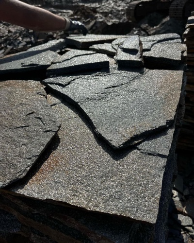 Плитняк златолит серебристый для фасада купить в Каслях