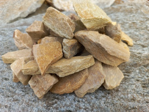 Златолит жёлтый декоративная каменная крошка купить в Каслях